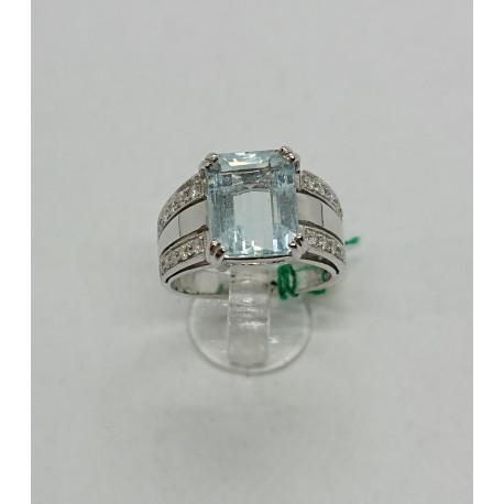 Anello oro, diamanti e acqua marina euro 1100