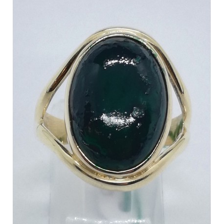 anello oro con pietra verde EURO 500