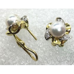 orecchini in oro, perle e diamanti EURO 980