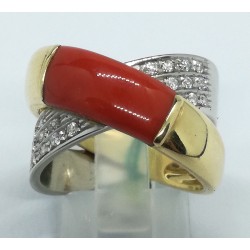 anello oroc con corallo e diamanti EURO 790