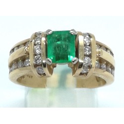 anello oro con smeraldo e brillanti EURO 900