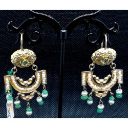 orecchini in oro con perle e smeraldi EURO 700