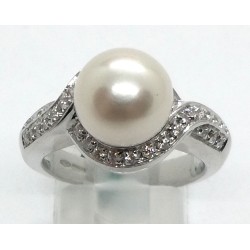 Anello oro e diamanti e perla EURO 1220