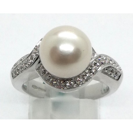 Anello oro e diamanti e perla EURO 1220