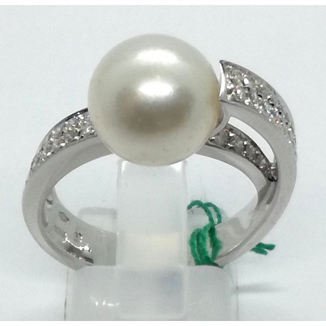 Anello oro, diamanti e perla EURO 1200